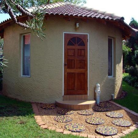 Eagle Crest Executive Lodge Edenvale Exterior photo